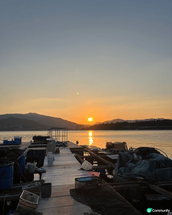 位於大埔三門仔的魚排，隨了可以享受寧靜的環境釣魚之外，吹吹海...