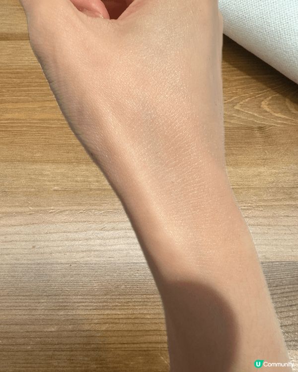 今次分享最近使用嘅H.A. Supreme活力緊致面霜。質地...