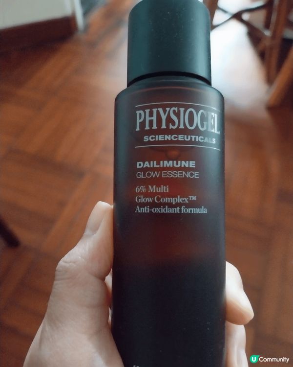 要介紹的美妝護膚好物是Physiogel逆齡抗氧精華水。因為...