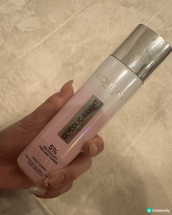L’Oréal Paris 的兩款護膚產品，分別是 Glyc...