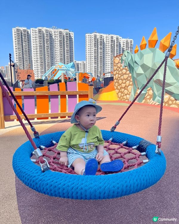 小朋友今年夏天滿1歲時，帶佢去到位於沙田新城市廣場的全港首個...