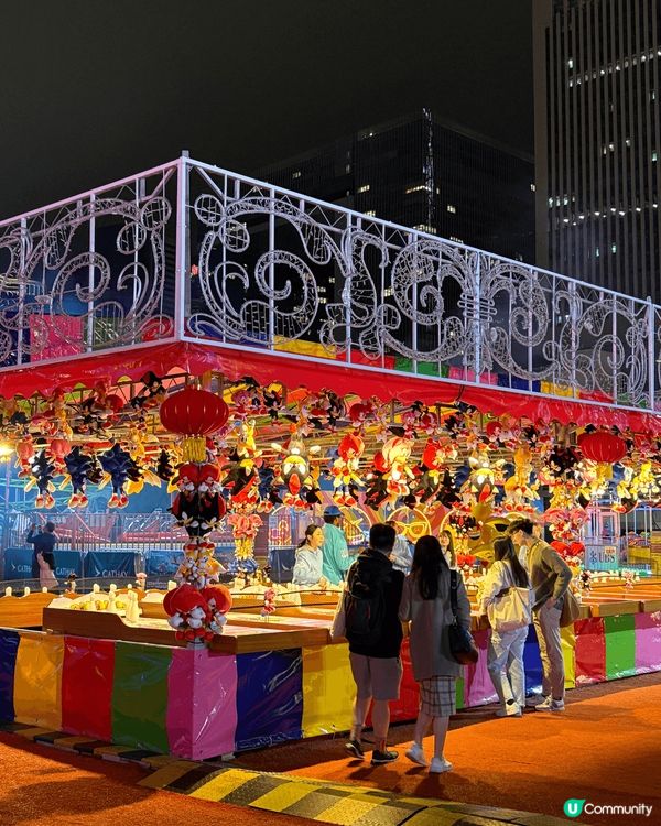 每年的冬天,在中環海濱舉行的冬日盛典