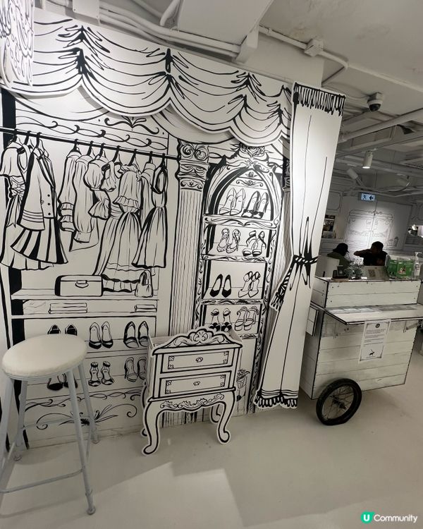 超人氣打卡餐廳𝐔𝐋𝐔𝐑𝐔🖤🤍