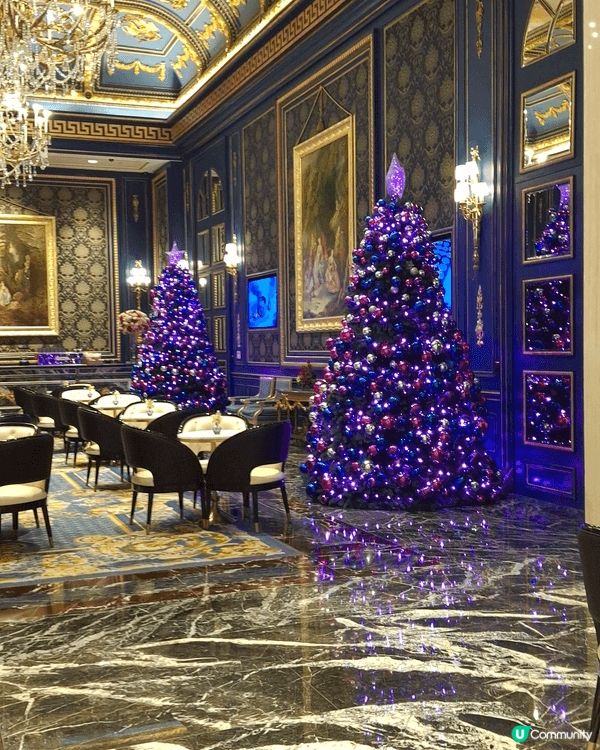 澳門巴黎人酒店的聖誕裝飾精緻奪目，順便來一口美味咖啡，冇得輸...