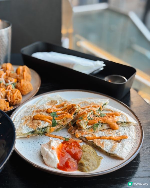 香烤炸雞+大澳蝦意粉🤤食過返尋味！