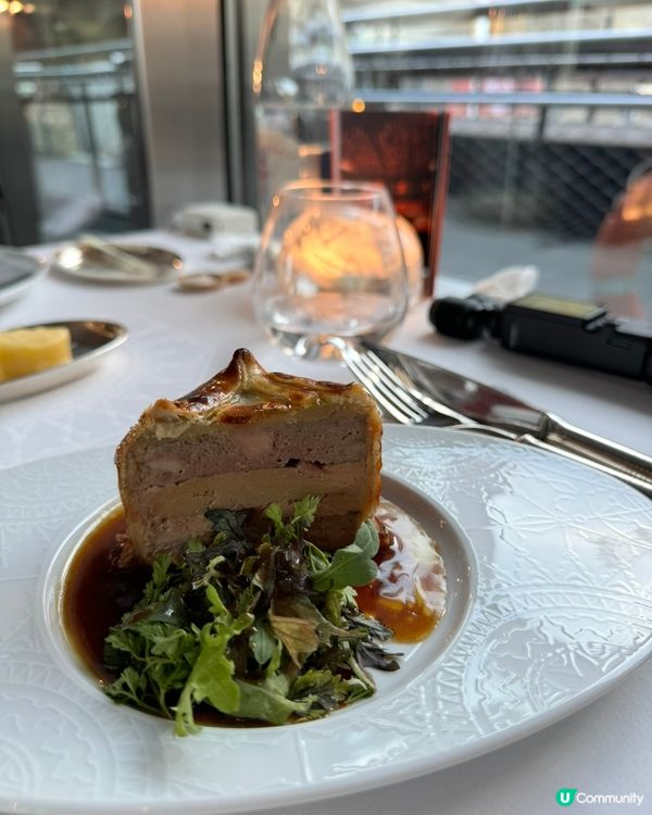 巴黎塞納河浪漫遊船！🇫🇷✨ 奢華美食之旅！