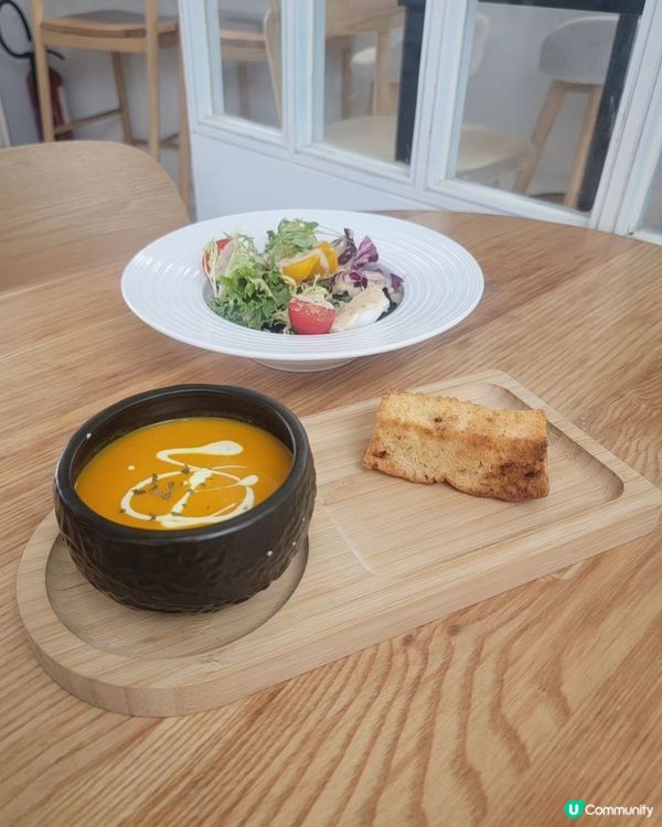 上環文青西餐！鬧市靜土chill下📸