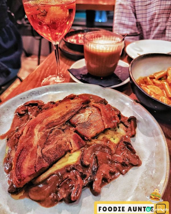 👽 食神大媽《灣仔｜飲嘢聚餐嘅好選擇》