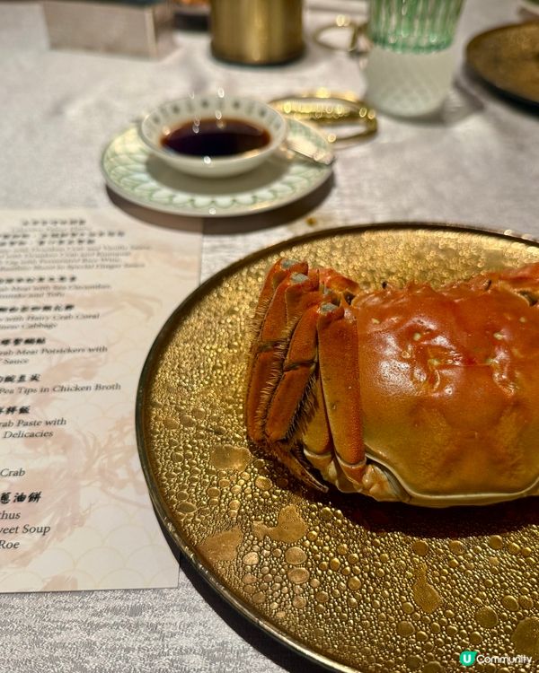 親眼睇！落地玻璃窗前享受蟹宴美景，打卡無敵靚！