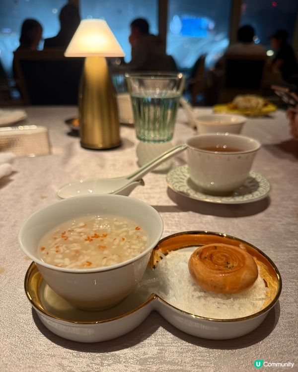 親眼睇！落地玻璃窗前享受蟹宴美景，打卡無敵靚！