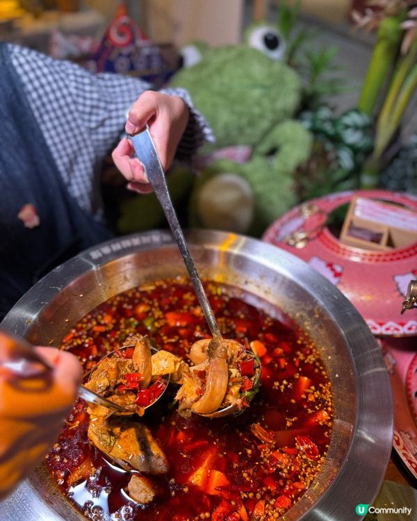 🎀深圳｡HelloKitty主題鍋牛蛙黑魚火鍋🍲🎀