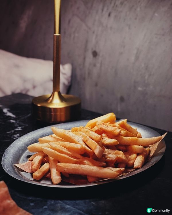 屯門覓食記！復古工業風Pillowtalk🤩