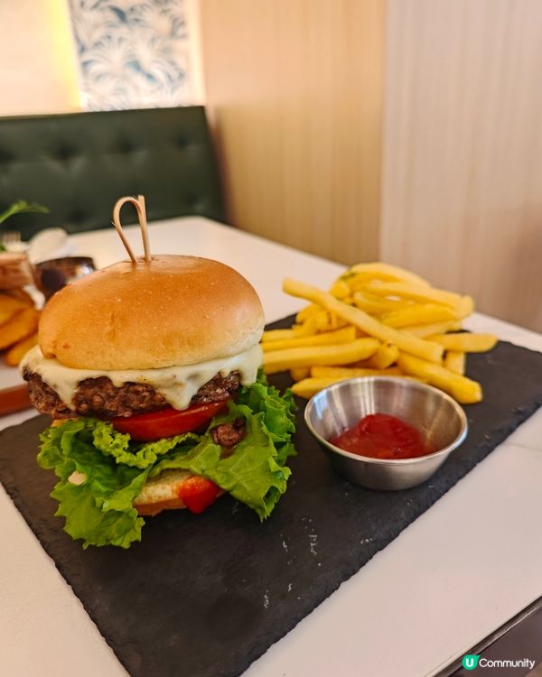 元朗高質西餐！午餐推介😋 朋友聚會必去！