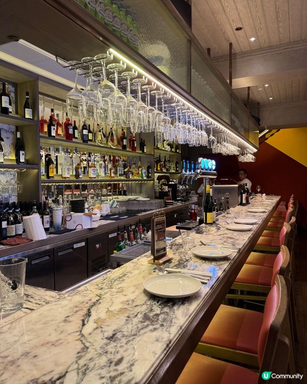 上環新開張意大利餐廳！必試千層麵🍝