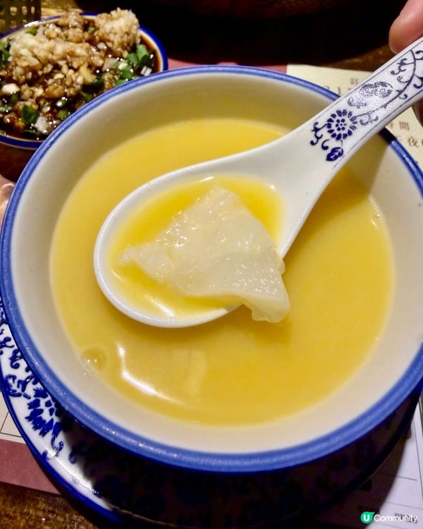 [勞蘇食]高質牛頸脊🐮配🐤花膠雞湯