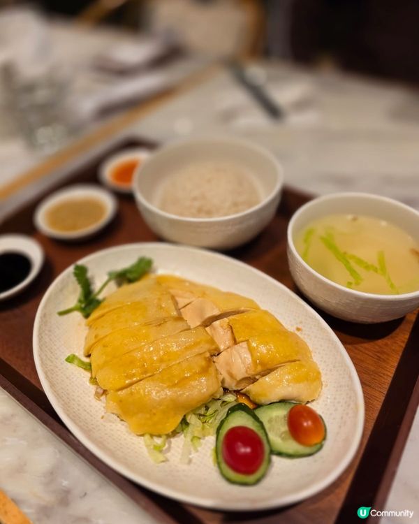 黑醬油炒蘿蔔糕😋海南雞飯正！🤤