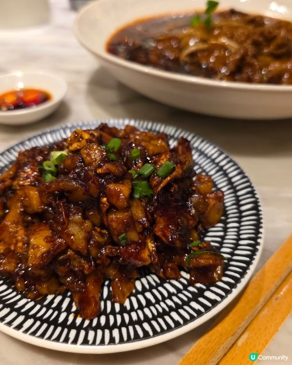 黑醬油炒蘿蔔糕😋海南雞飯正！🤤