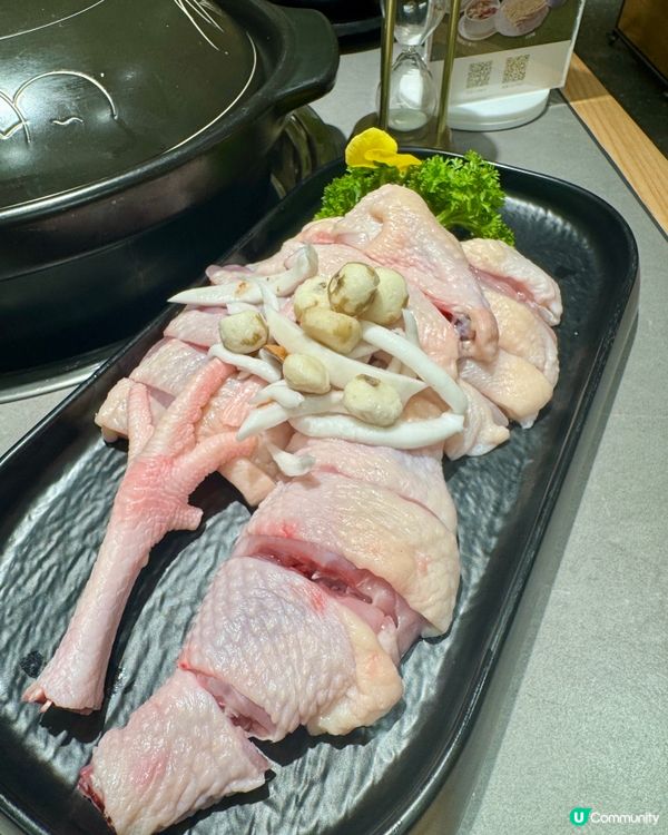 鳳凰椰子雞火鍋（旺角）