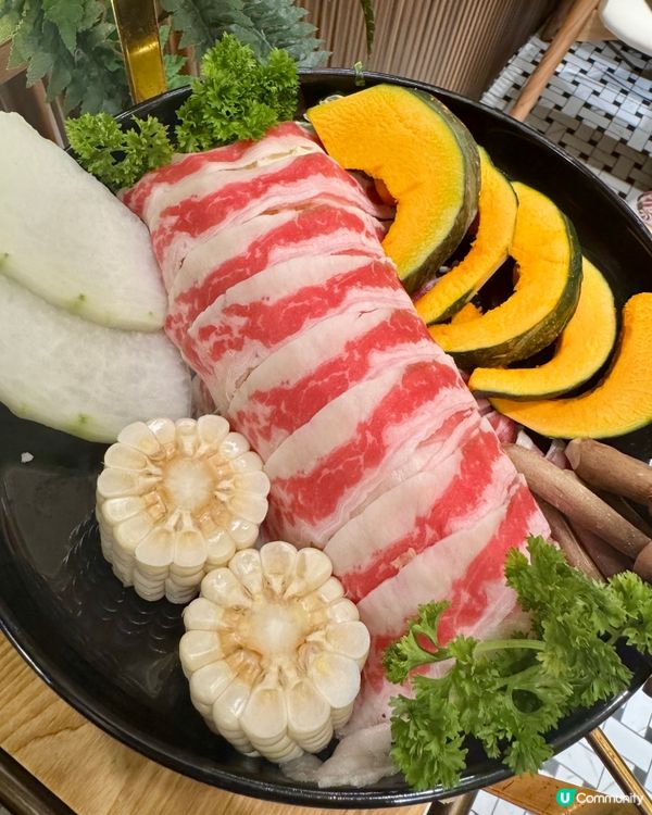 鳳凰椰子雞火鍋（旺角）