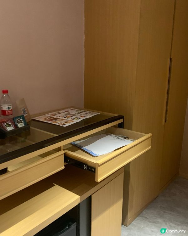 [酒店開箱系列]喜悅假日酒店|裝修別緻|出現古怪聲音👻