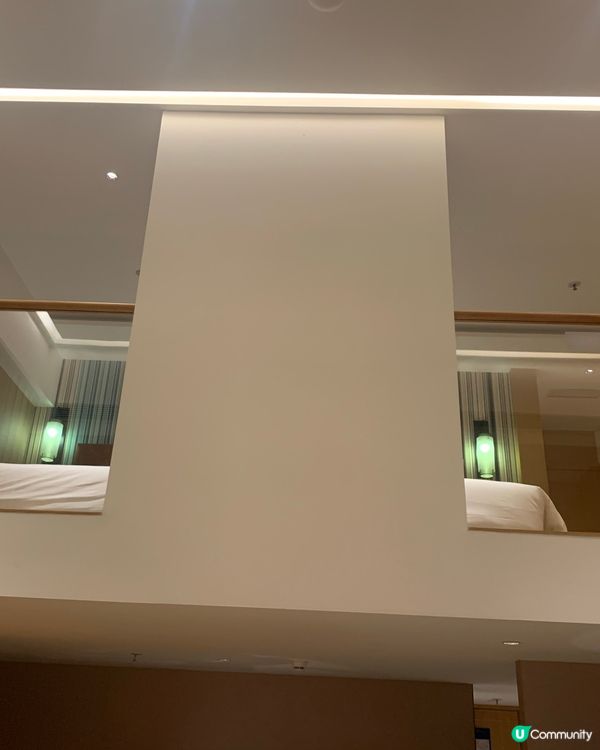 [酒店開箱系列]喜悅假日酒店|裝修別緻|出現古怪聲音👻