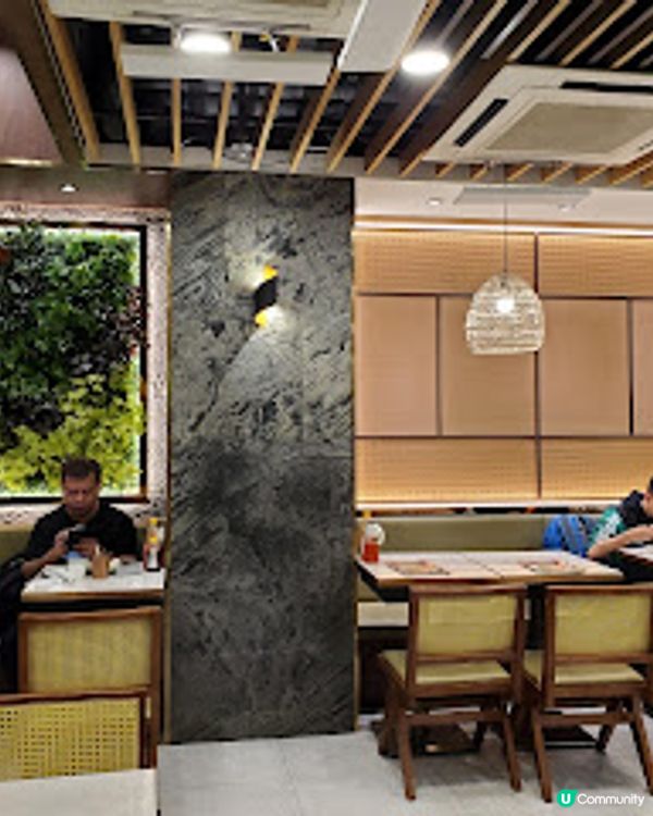 河內越式料理．牛三寶河粉超好食！