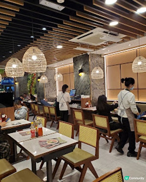 河內越式料理．牛三寶河粉超好食！