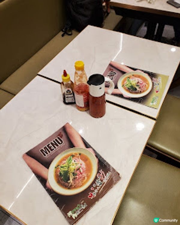 河內越式料理．牛三寶河粉超好食！