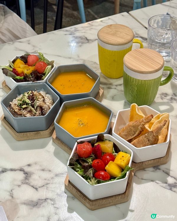 灣仔隱藏森林系Cafe🌿 素食漢堡同流心蛋意粉好犯規！