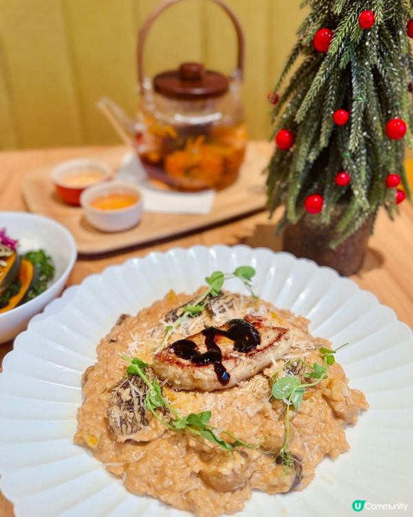 就嚟踏入12月🥳周圍已經好有聖誕氣氛了🎄我就同屋企人提早去西...