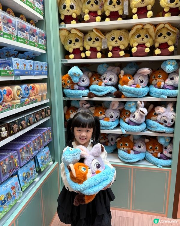 迪士尼冬日快閃店！優獸市打卡📸！