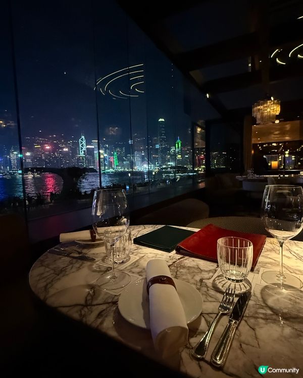 維港海景浪漫約會😍！打卡美食推介！🌃