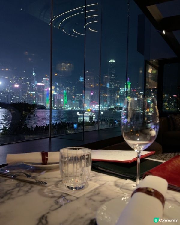 維港海景浪漫約會😍！打卡美食推介！🌃