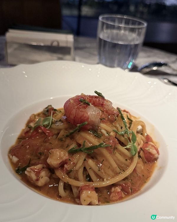 維港海景浪漫約會😍！打卡美食推介！🌃