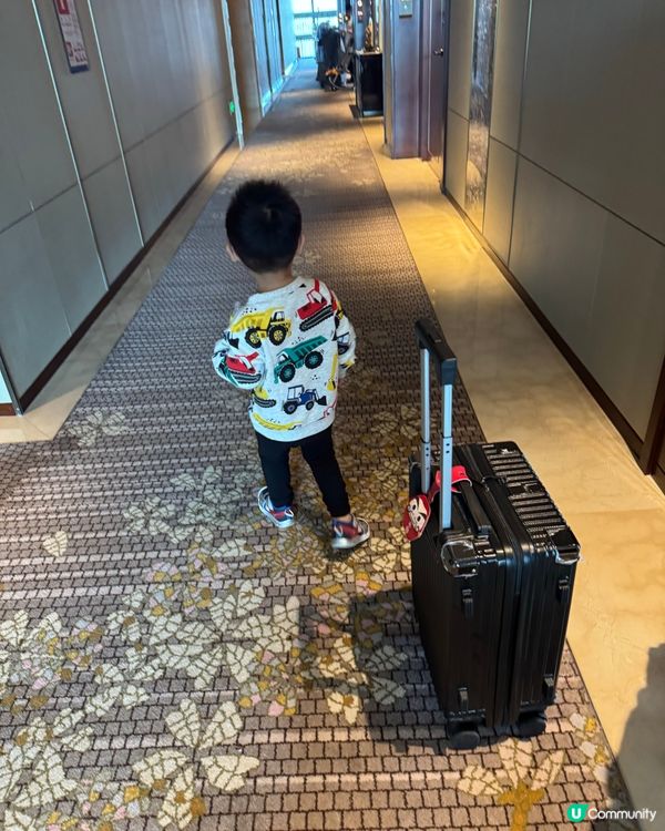 帶娃不廢媽 大嘆海鮮自助晚餐