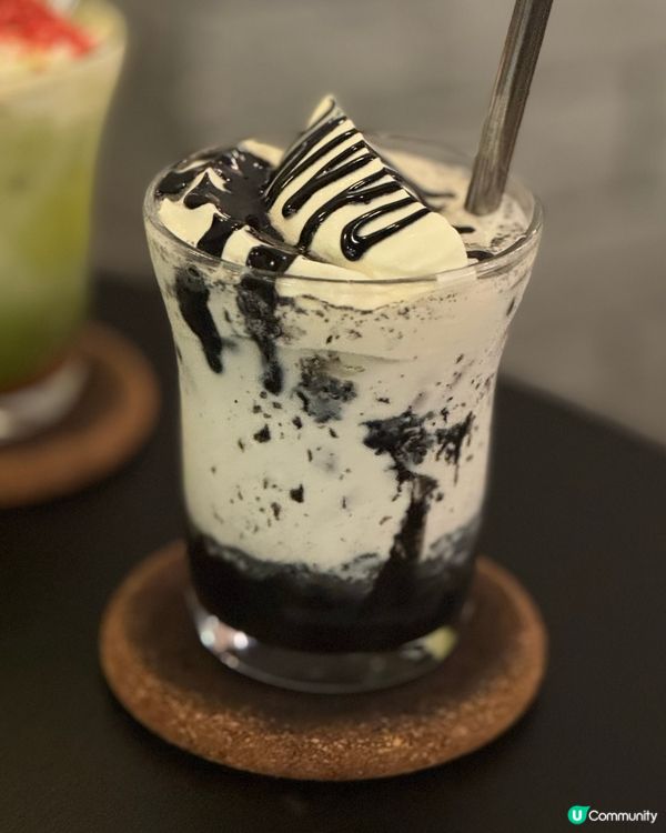 開心果巴斯克蛋糕必食🍰超級creamy💚煙肉炸雞雪糕窩夫🤤🤤