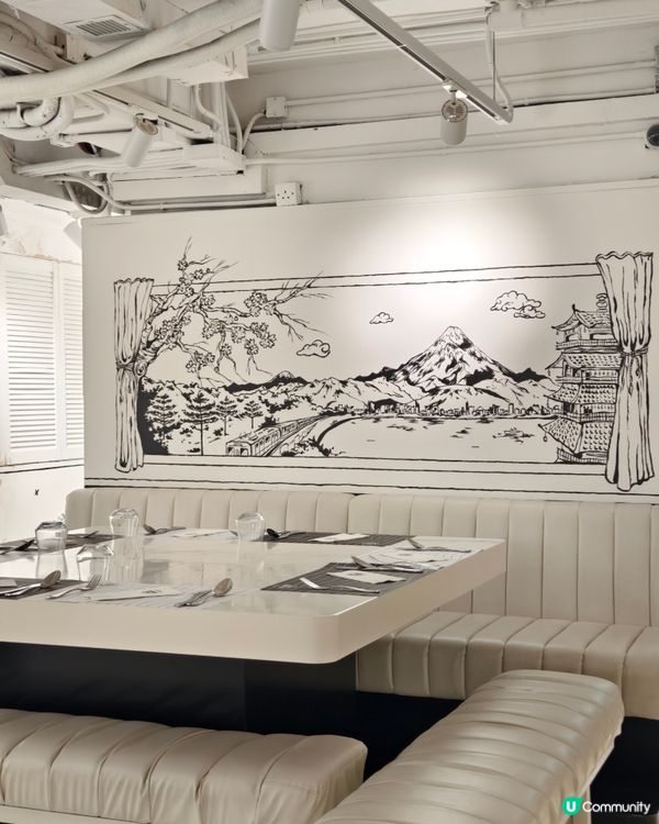 黑白畫風cafe，必點富士芝櫻祭Tiramisu