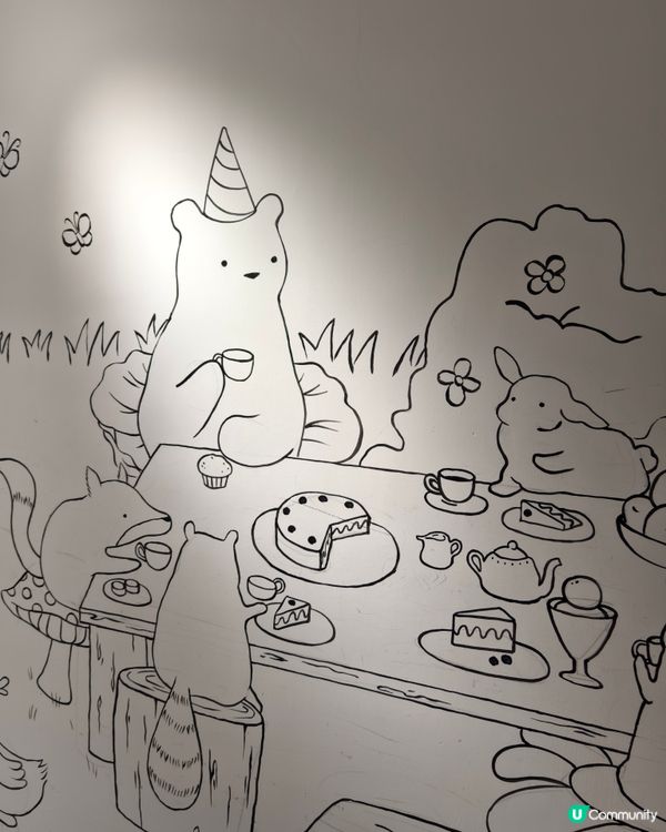 黑白畫風cafe，必點富士芝櫻祭Tiramisu