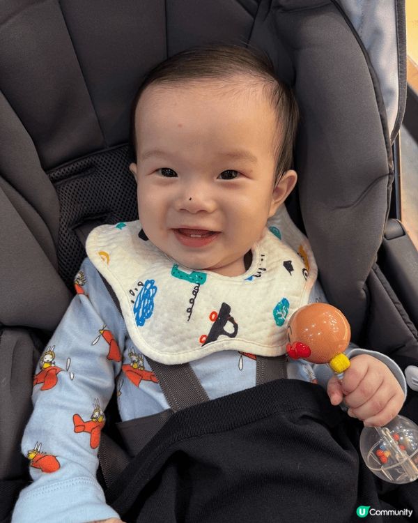 8個月大的bb在家日常