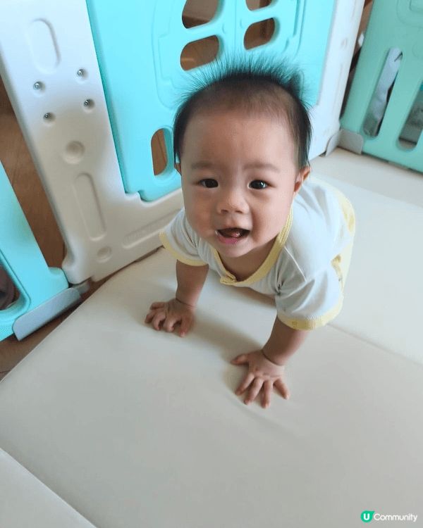 BB未夠一歲梗係要用冇酒精嘅濕紙巾啦，一包方便食完嘢抹咀/玩...