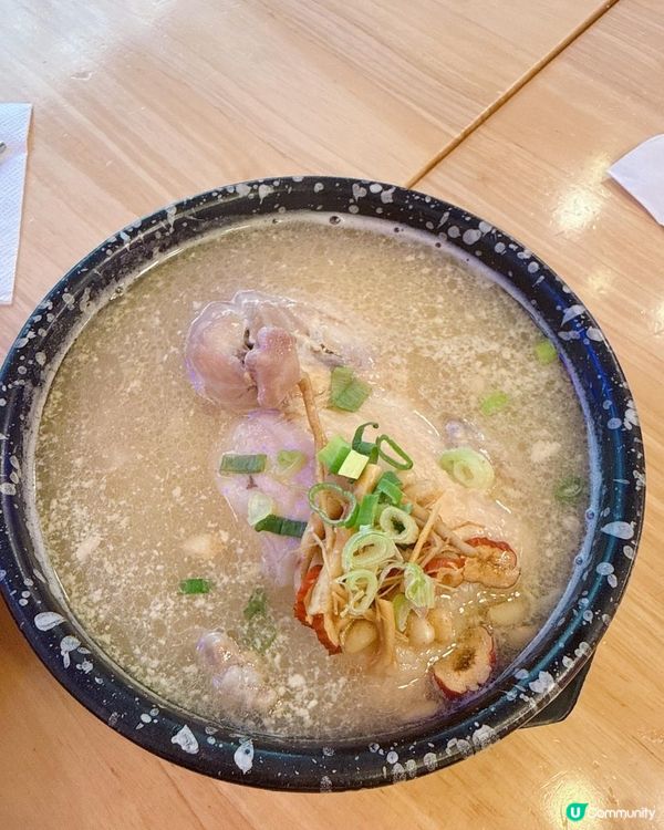 正宗韓國地道美食｜必叫人蔘雞湯 + 薯仔排骨湯 