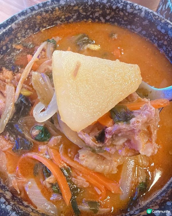 正宗韓國地道美食｜必叫人蔘雞湯 + 薯仔排骨湯 