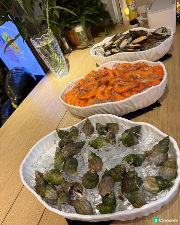 今日同小朋友去咗一家半自助buffet,真係好值得推介!😋