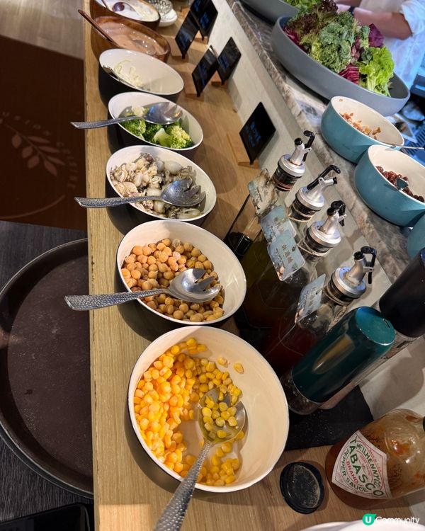 今日同小朋友去咗一家半自助buffet,真係好值得推介!😋