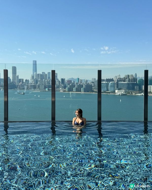 蟹逅下午茶🦀！爆膏大閘蟹😋+泳池！