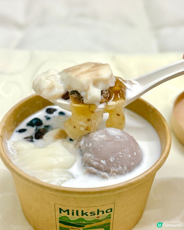 值得試豆花仙草杯，正！😋