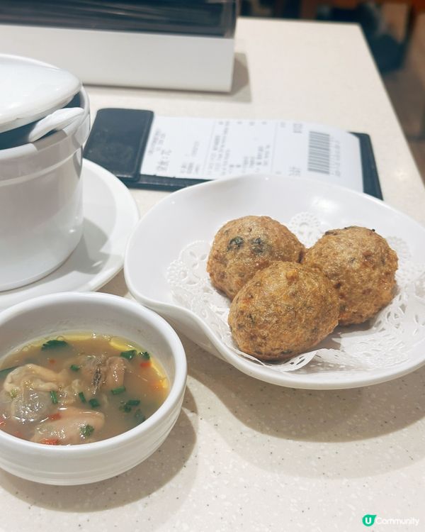 尖咀池記雲吞麵🍜！豬手勁入味😋！