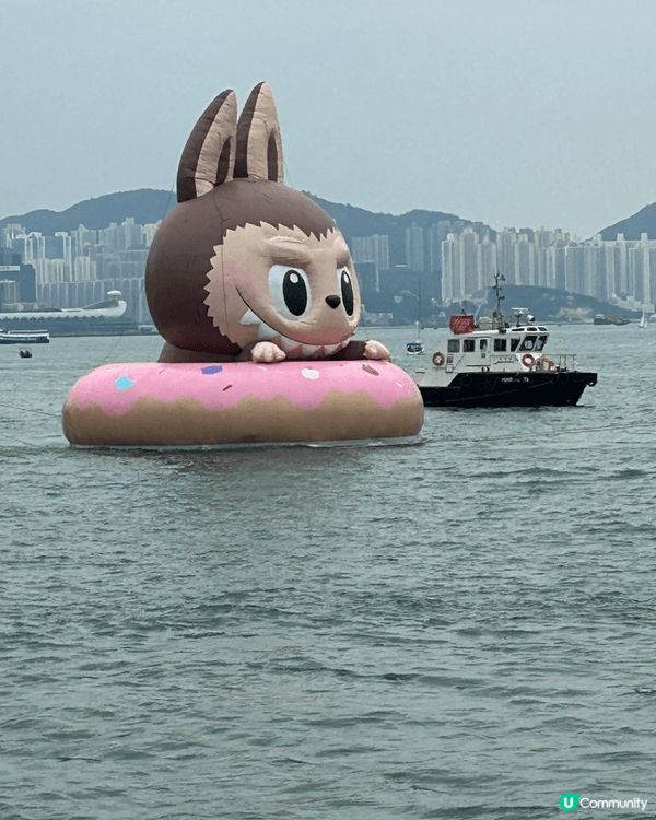 尖沙咀星光大道卡通海上巡遊