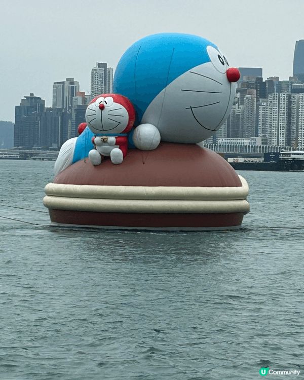 尖沙咀星光大道卡通海上巡遊