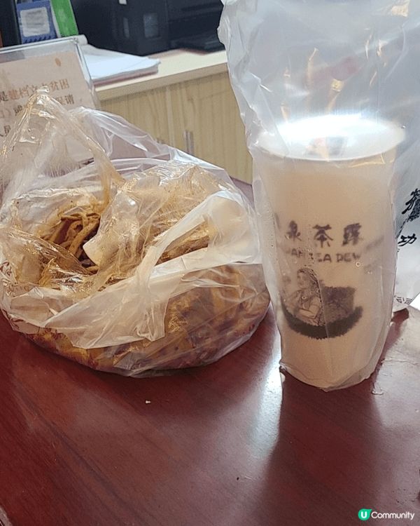 我喜歡的公仔，平時喜歡食食物，有時間會在家煮餸，好喜愛飲不同...